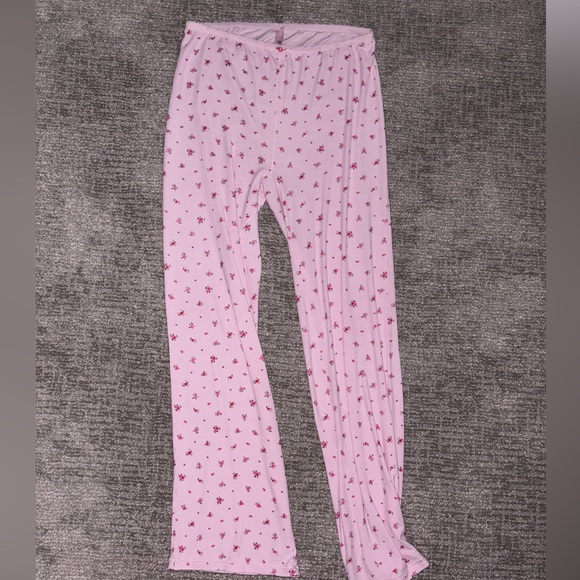 SKIMS CHERRY BLOSSOM ROSE PRINTED TOP AND BOTTOM SET - Picture 3 of 8